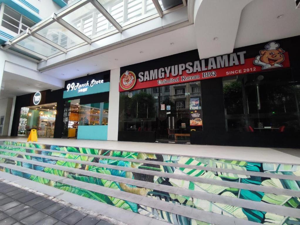 Two Palmtree Villas Newport Boulevard Near Naia 3 Pasay City Manila Luaran gambar