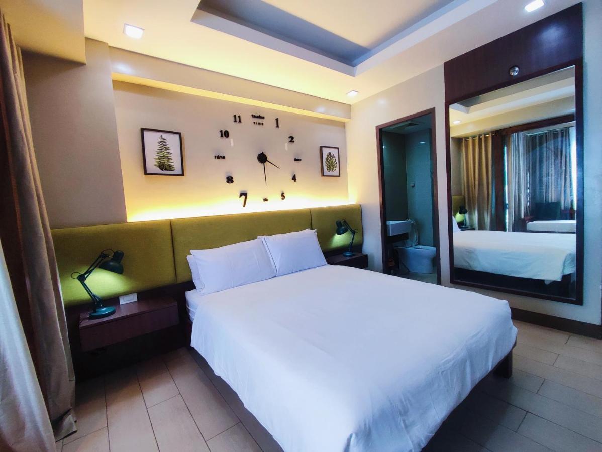 Two Palmtree Villas Newport Boulevard Near Naia 3 Pasay City Manila Luaran gambar